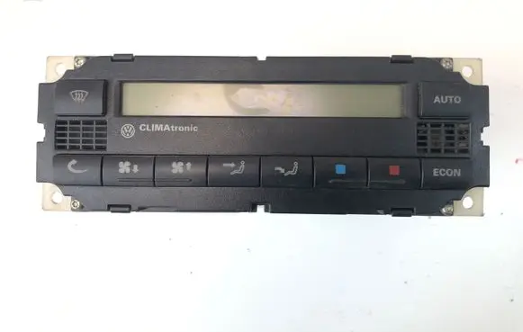 Volkswagen PASSAT B5 Climate control unit 3B2907044A