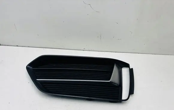 Audi A5 Front bumper lower grill 8W6807682M