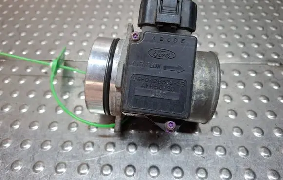 Ford Fiesta Mass air flow meter S27705713 96FB12B579EB
