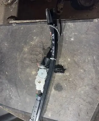Dodge Grand Caravan Sliding door motor 04894993AFA P05082067AG