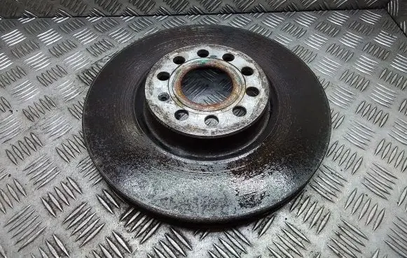 Volkswagen PASSAT B6 Front brake disc