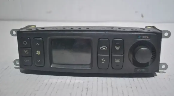Mitsubishi Galant Climate control unit MR360372