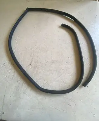 Chevrolet Captiva Front door rubber seal