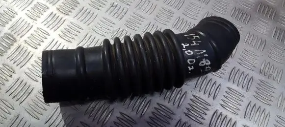 Mazda 626 Air intake hose/pipe