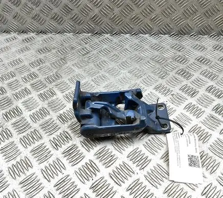 Mercedes-Benz Sprinter W907 W910 Rear door upper hinge A9107409200