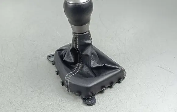 Toyota GR 86 Gear lever shifter trim leather/knob 