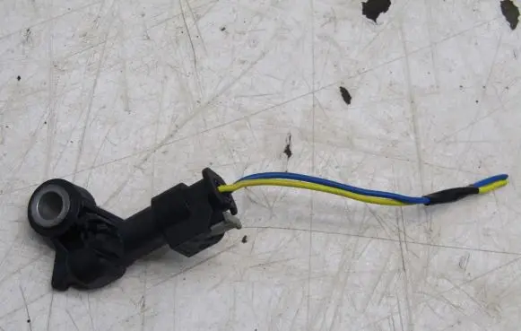Mazda 2 Airbag deployment crash/impact sensor D09H57KC0