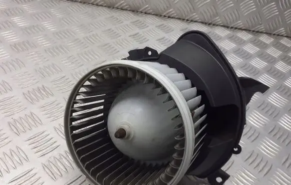 Fiat Fiorino Front door blower motor 507830100
