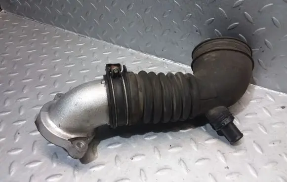 Lexus IS 220D-250-350 Turbo air intake inlet pipe/hose 1788026010 1788026070