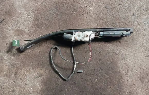 Chrysler Grand Voyager V Sliding door latching motor 73124Q