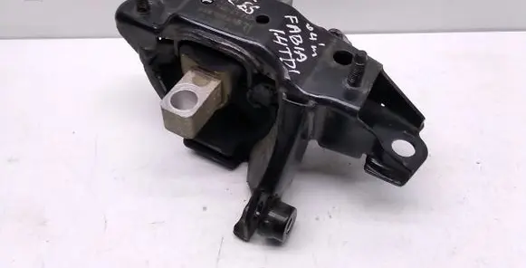 Skoda Fabia Mk1 (6Y) Gearbox mount 600199555