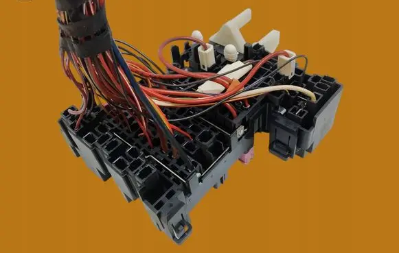 Skoda Superb B8 (3V) Fuse box set 5Q0937615C