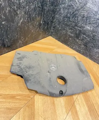 Mercedes-Benz C W205 Engine cover (trim) A6510108512 BBP214301