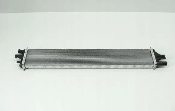 Renault Master III Coolant radiator 214C10001R