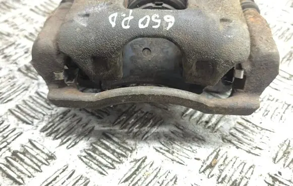 Chrysler Town & Country V Front brake caliper