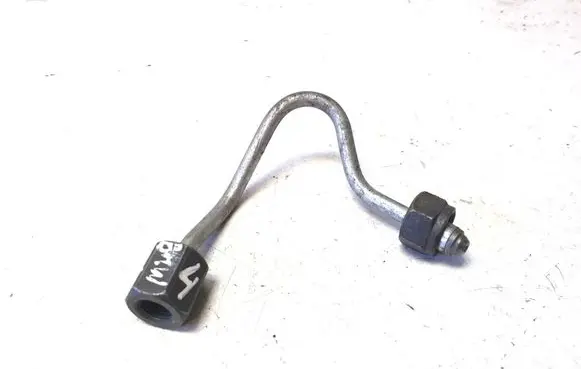 BMW 1 E81 E87 Fuel injector supply line/pipe 