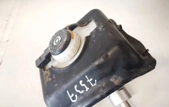 Audi A5 8T 8F Brake fluid reservoir 8k0611367a