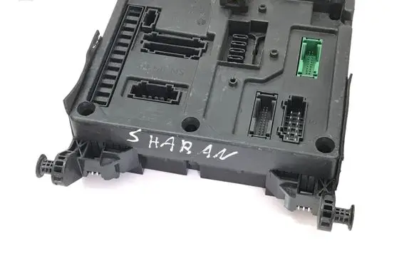 Volkswagen Sharan Fuse module 7M3962258G S108152001G