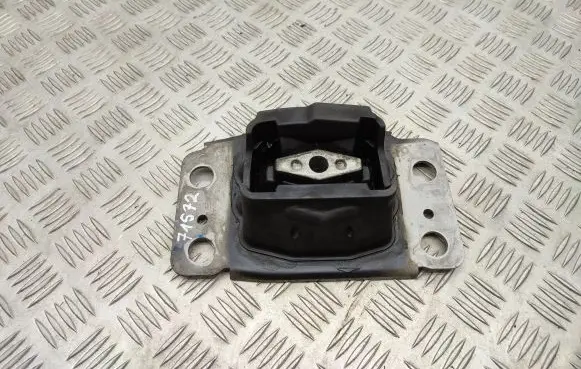 Ford Edge II Gearbox mount