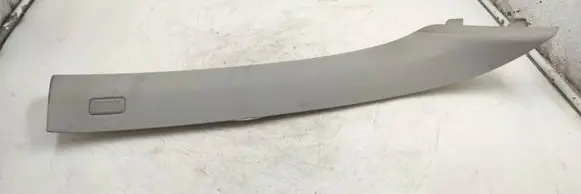 BMW 3 E90 E91 (A) pillar trim 7058332