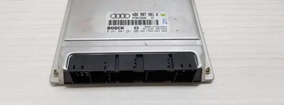 Audi A6 S6 C5 4B Engine control unit/module 4B0907401A 0281001781 28RTE063