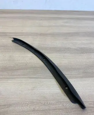 Toyota Avensis T270 Engine compartment rubber 5338105090