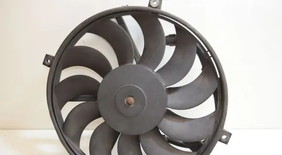 Audi A8 S8 D2 4D Electric radiator cooling fan 4D0121308