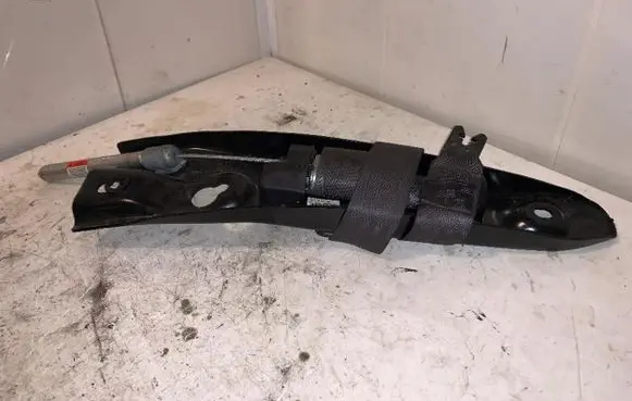Volvo XC90 Front seatbelt 6008818l0g D55