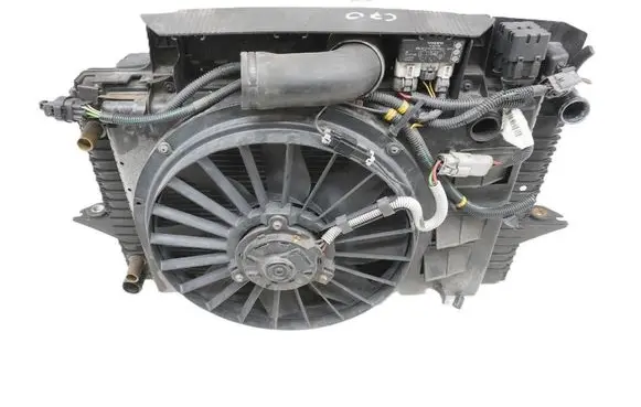 Volvo C70 Coolant radiator 