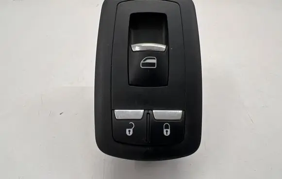 Maserati Ghibli Electric window control switch 670025405