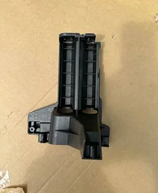 Renault Megane E-Tech Rear bumper mounting bracket 850458852R