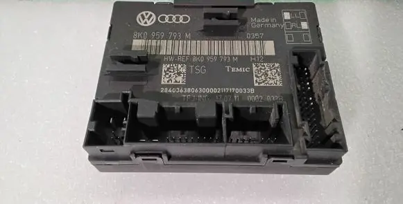 Audi A4 S4 B8 8K Door control unit/module 8K0959793M