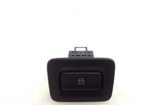 Mazda CX-30 Central locking switch button BEMD66660A