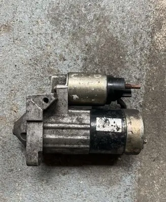 Renault Scenic II - Grand scenic II Starter motor 8200021396