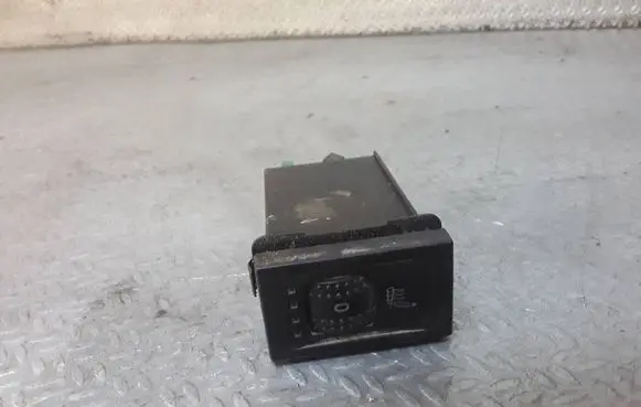 Volkswagen Transporter - Caravelle T4 Seat heating switch 7D0963563
