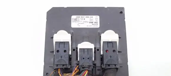 Volkswagen PASSAT B8 Comfort/convenience module 5Q0937086AK