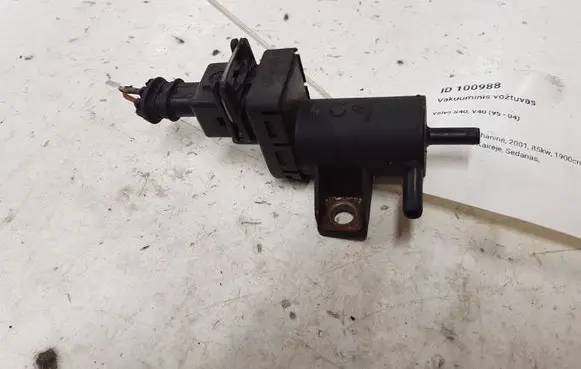 Volvo S40, V40 Vacuum valve 7700113709