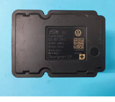 Volkswagen Beetle A5 ABS Pump 5C0907379C 5C0614517B
