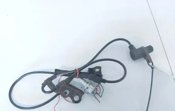 Toyota Corolla E120 E130 ABS brake wheel speed sensor 8954302040 89543-02040