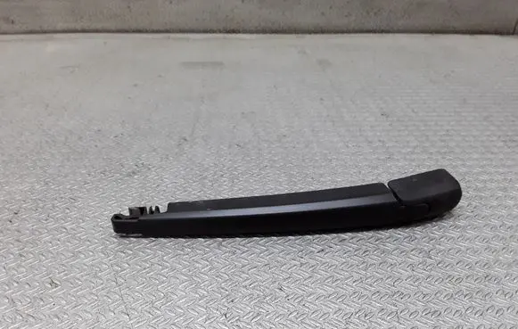Mazda 5 Rear wiper blade arm