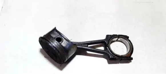Opel Corsa C Piston with connecting rod
