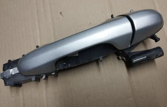 Chrysler Pacifica Rear door exterior handle