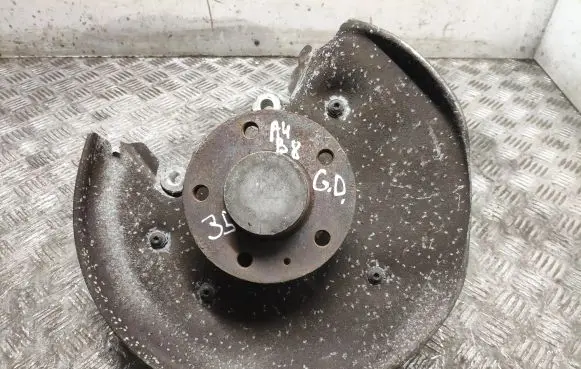 Audi A4 S4 B8 8K Rear wheel hub 8K0505432AP 8K0505433AB