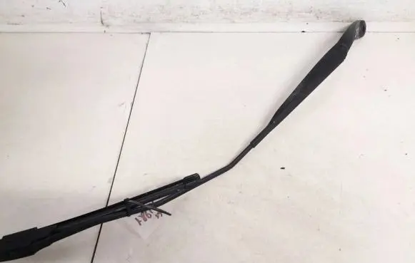 Renault Megane II Front wiper blade arm 8200422213