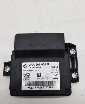 Volkswagen PASSAT B7 Other control units/modules 3AA907801G 182332017
