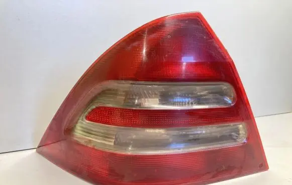 Mercedes-Benz C W203 Rear/tail lights