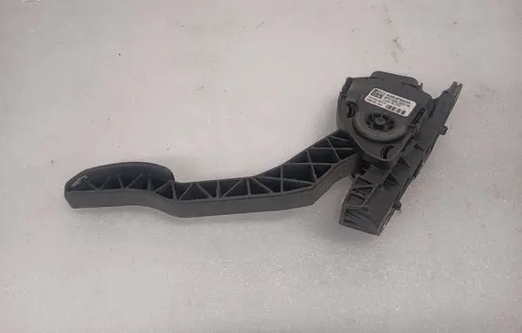 Volvo XC60 Accelerator throttle pedal 8G9N9F836BA 6PV00922016