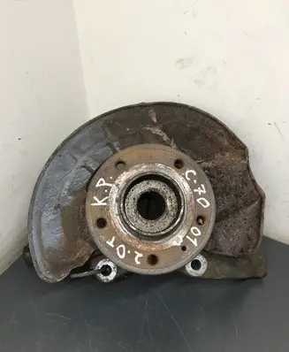 Volvo C70 Front wheel hub