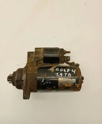 Volkswagen Golf IV Starter motor 0001125043