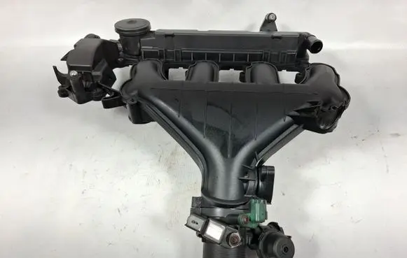 Volvo S40 Intake manifold 9639027480 9647474880 9645977980